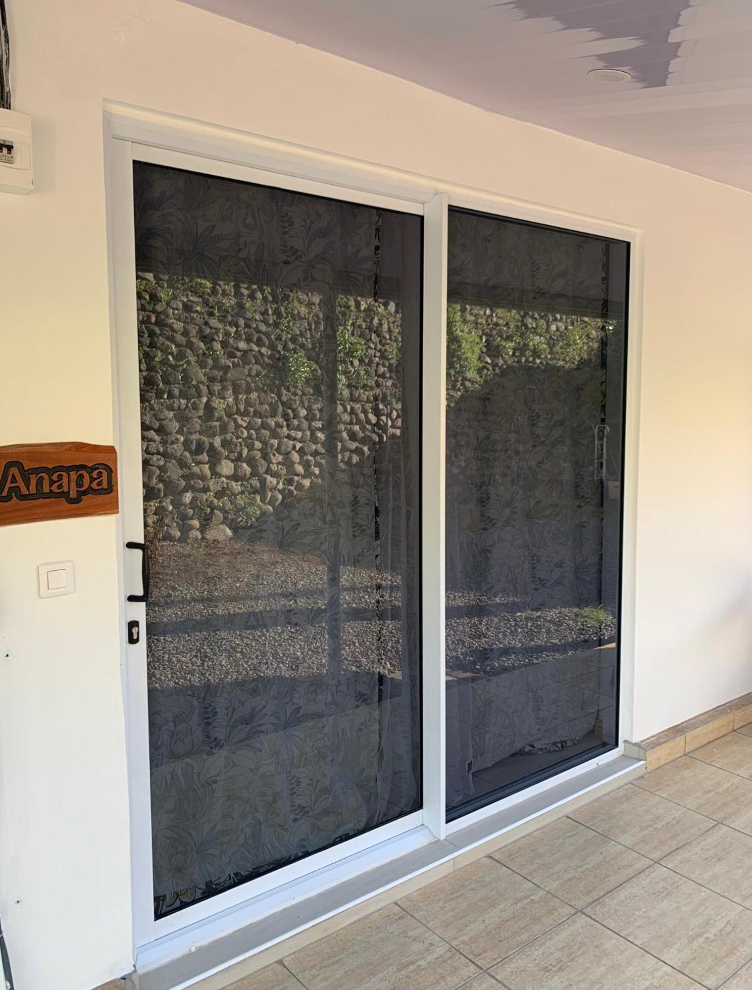 A Tomo Mai Homestay, Close To Airport, Private Bathroom Free Parking And Wifi With High Connection And Breakfast Optional Faaa Dış mekan fotoğraf