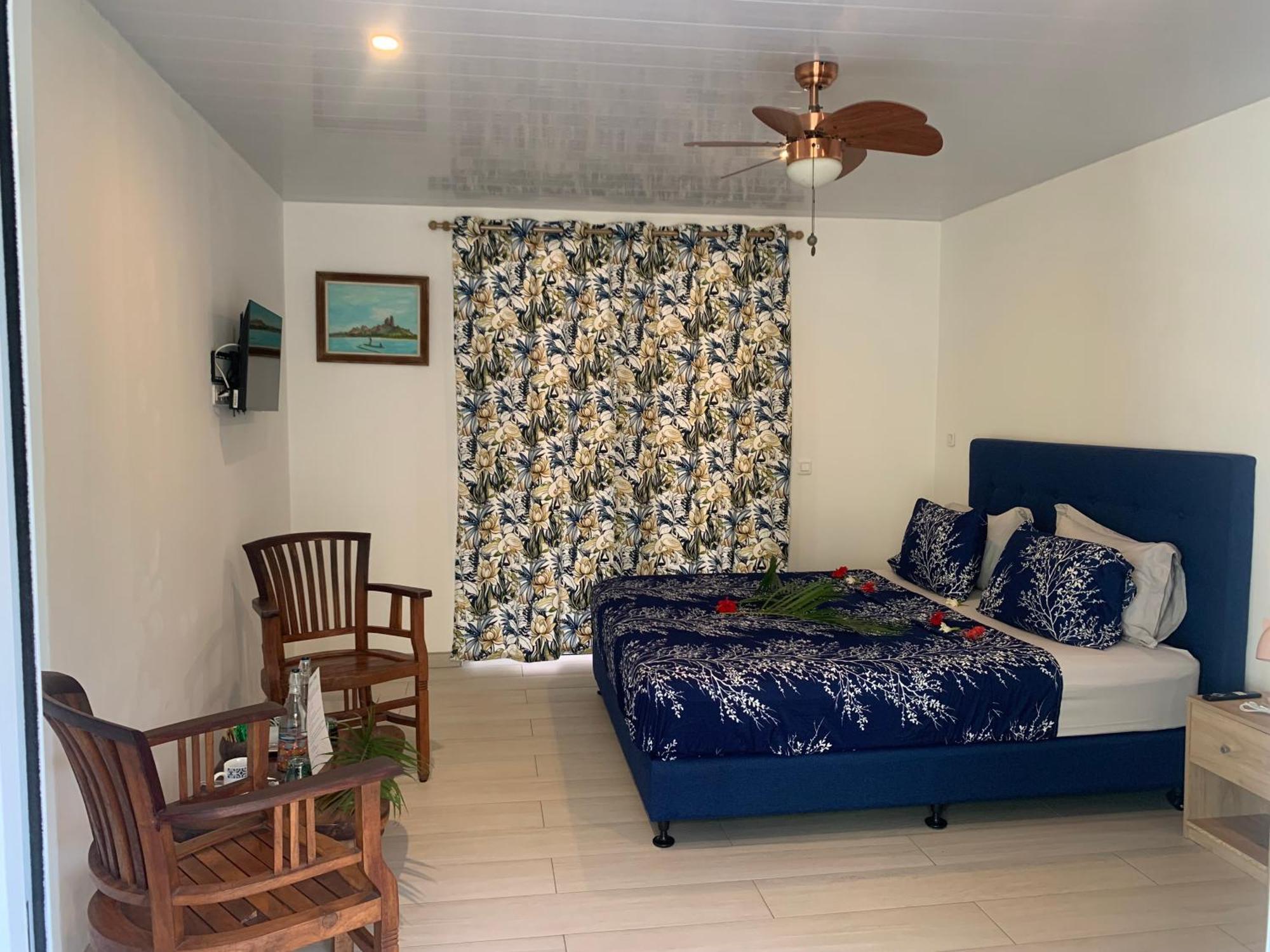 A Tomo Mai Homestay, Close To Airport, Private Bathroom Free Parking And Wifi With High Connection And Breakfast Optional Faaa Dış mekan fotoğraf